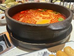 -贵府酸汤牛肉火锅·贵州老字号(飞山街店)
