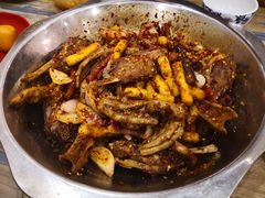 鸭下巴大锅-嘎嘎鸭下巴·爆辣干锅(明教寺店)