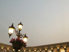 -王府井奥莱临潼小镇(临潼店)