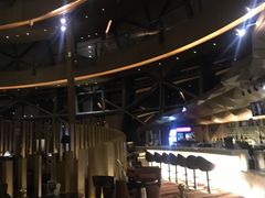 -上海滴水湖皇冠假日酒店