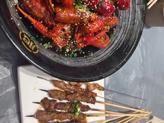 -肥肥虾庄·金牌油焖大虾(东湖欢乐谷店)
