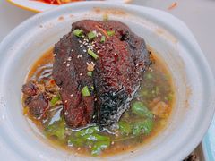 -老码头黑皮肘子锅包肉(文政街店)