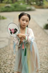 -一揽芳华汉服旗袍体验馆(拙政园店)