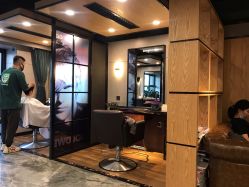 -Z.X HAIR SALON张新美业