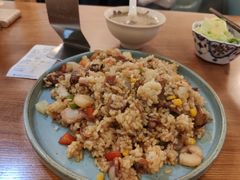 培根鲜露虾仁炒饭-红小满休闲餐厅(十全街店)