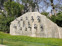 -上海市龙华烈士陵园