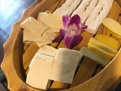 -滇釜火锅·能喝汤的火锅(车公庄店)