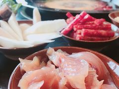 -虎贲三拖八老火锅(洋人街店)