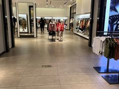 -ZARA(青岛万象城店)