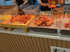 -四囍码头海鲜烧烤自助火锅(外滩南京东路悦荟广场店)