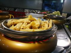 -汤响自助回转火锅百汇(乐峰广场店)