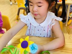 -MuaKids Garden