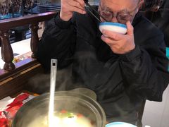 -魏铭鱼头捞饭(晋阳路店)