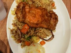 海鲜炒饭配鸡排-玛格萝妮(汇智国际商业中心店)