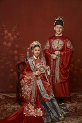 -乐派诗婚纱摄影