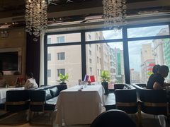 -马克西姆俄罗斯餐厅(通亚街店)