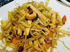 马家沟芹菜拌豆皮-蠔友汇·海鲜·生蚝烧烤(大东店)