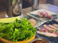 -弘彩英·烤牛舌·年糕火锅(蓝色港湾店)