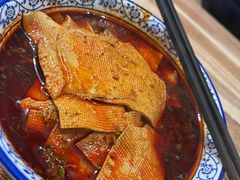 红油米线加豆皮-老字号杨坡红油米线腊汁肉夹馍(东四道巷店)