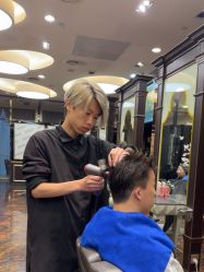 -八佰伴8008星级形象店