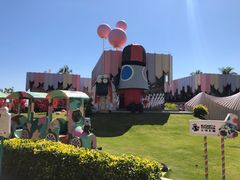 -水桶王国主题餐厅·聚会·生日派对·亲子活动·家庭套餐(亚龙湾希尔顿店)