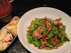 辣椒四季豆炒肉-简小舍·民间手艺菜(武昌江滩店)