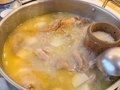 -朴小妹人参鸡汤火锅(长白山万达店)
