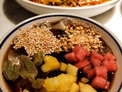 -初蓉丨遇见新川菜(亲贤街荣耀店)