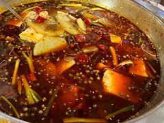 -乡土特色.冷锅鱼.牦牛肉汤锅