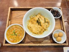 -蟹上黄·蟹黄面·江南糖水(人民广场店)
