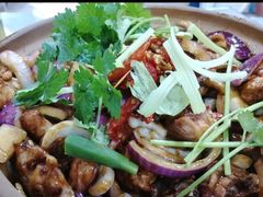 -胡须佬鸡煲四季火锅店(石厦西村直营店)
