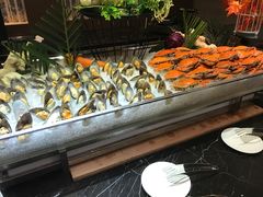 -月色西餐厅·海鲜刺身·烧烤(科学城保利郡雅酒店)