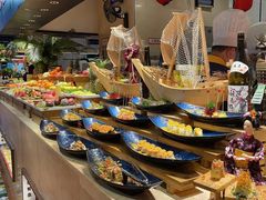 自助取餐区-亚马逊环球美食百汇(新城吾悦广场店)
