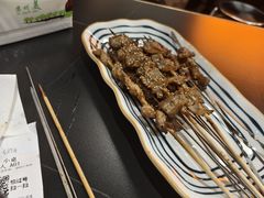 -许哥东北烧烤·铁丳烤串·宫后夹肉(繁花中心店)