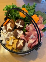 -爱陪伴尊享月子中心(国际店)