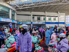 -亚布力新体委滑雪场