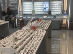 -发茂眼镜·蔡司依视路镜片(镇坪路店)