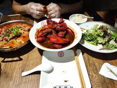 -叶派龙虾•招牌香辣蟹·海鲜(中海国际店)