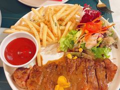 -HuaTa 花榻·花忆西葡餐厅(虹桥南丰城店)