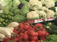 -七宝蔬菜农副产品综合交易市场-停车场