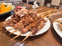 逸轩升级自助晚餐-秘制羊肉串-北京希尔顿逸林酒店-逸轩西餐厅-自助餐厅