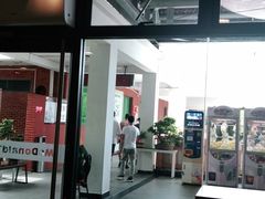 门面-麦当劳(庐山服务区店)