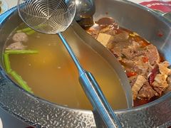 -左庭右院鲜牛肉火锅(金山万达店)