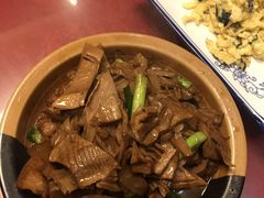 笋干烧肉-鸿运楼·舌尖上的徽菜