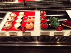 -Salon de The de Joel Robuchon(外滩18号店)