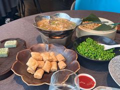 -柒园·三十年创意杭帮菜(龙湖滨江天街店)