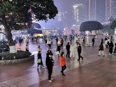 -观音桥步行街