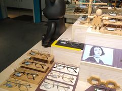 -Trend1881视光·蔡司视觉(领展广场店)
