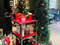 -星巴克臻选(南京金茂览秀城店)