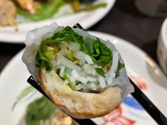 -大头虾越式风味餐厅(光明广场店)